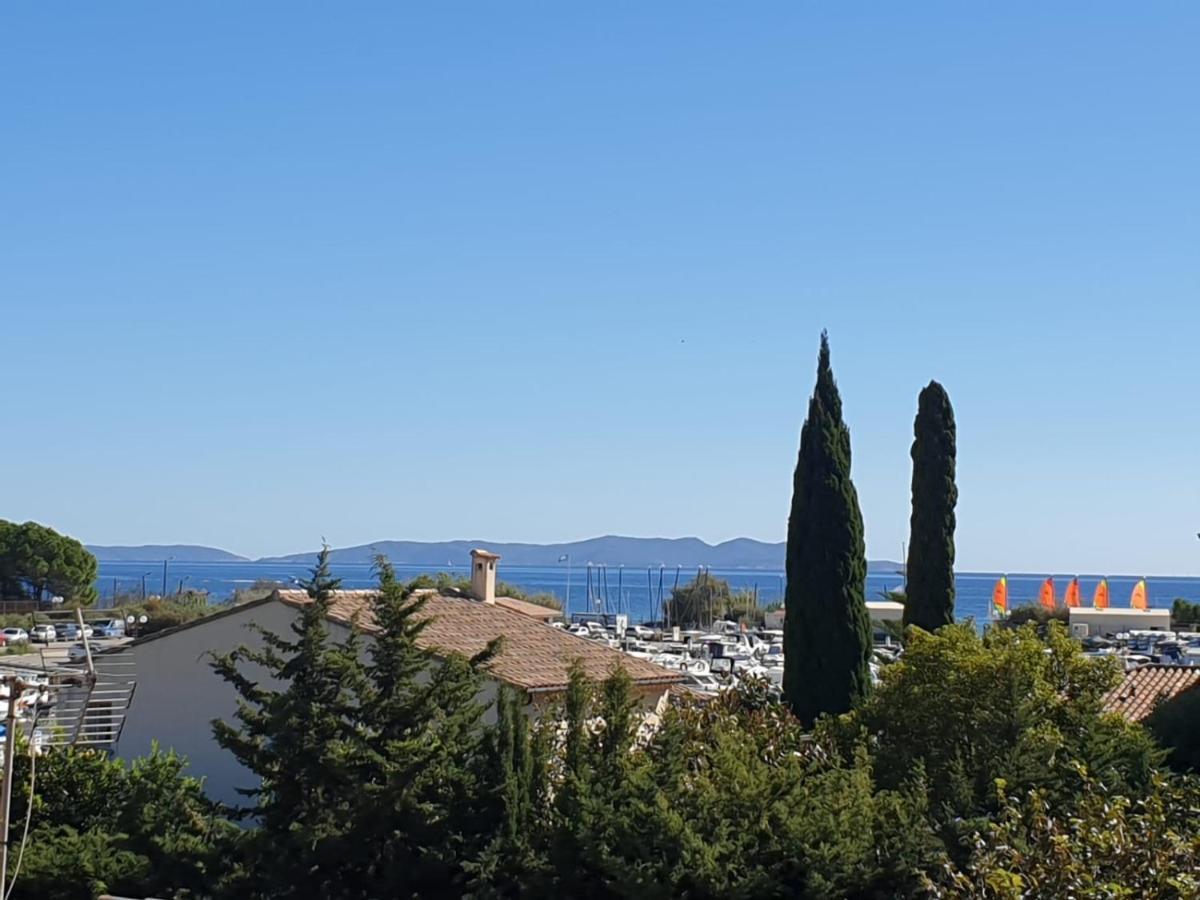 Studio Mezzanine vue port et mer La Londe-les-Maures Buitenkant foto